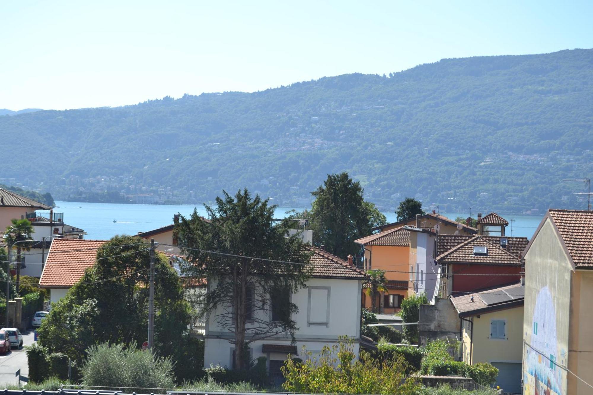 Suna Holiday Verbania Exterior foto